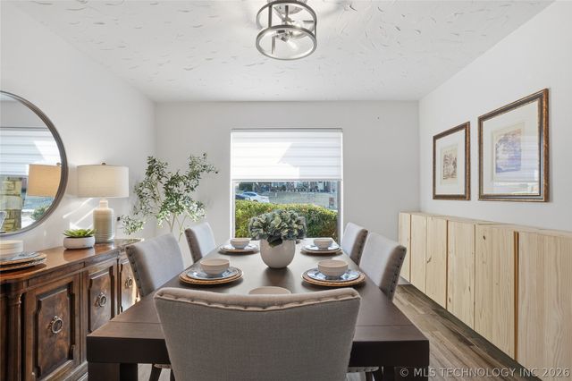 8614 S College Place, Tulsa, OK 74137