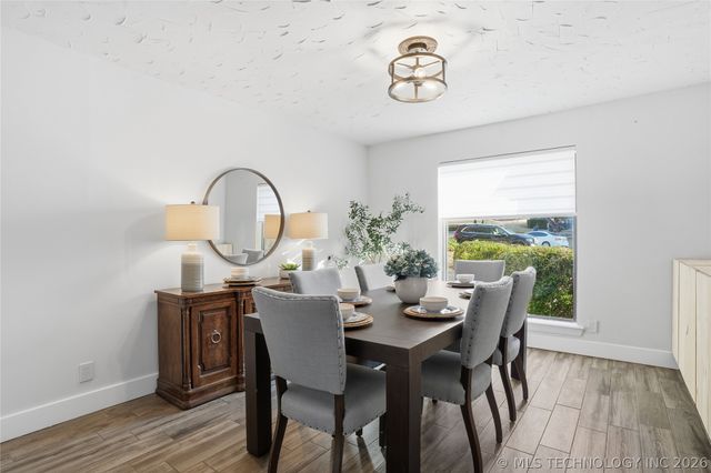 8614 S College Place, Tulsa, OK 74137