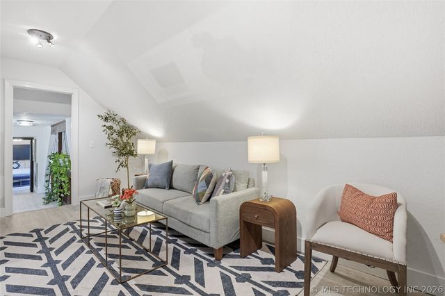 8614 S College Place, Tulsa, OK 74137