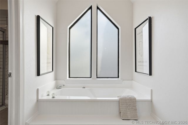 8614 S College Place, Tulsa, OK 74137