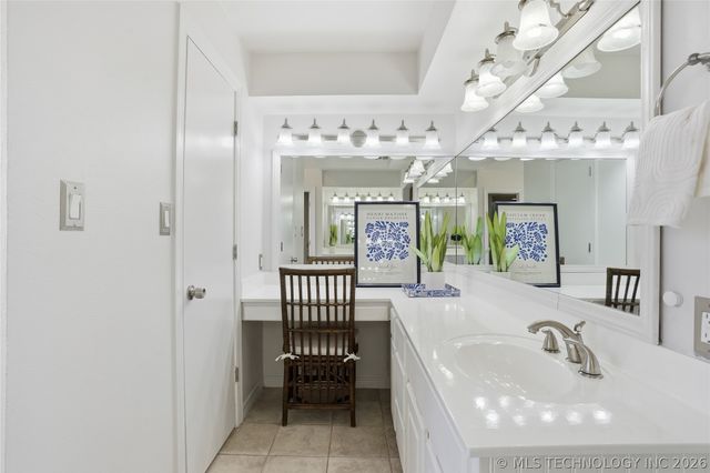 8614 S College Place, Tulsa, OK 74137