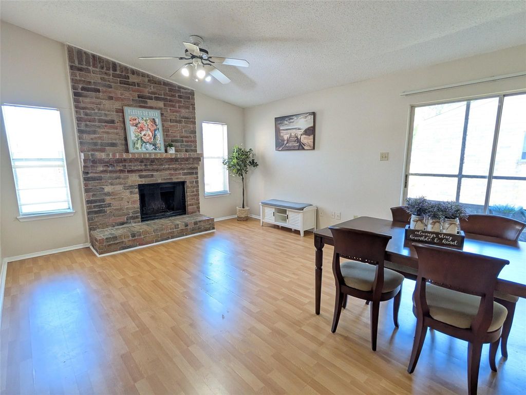 10555 Turtlewood Court 1903, Houston, TX 77072
