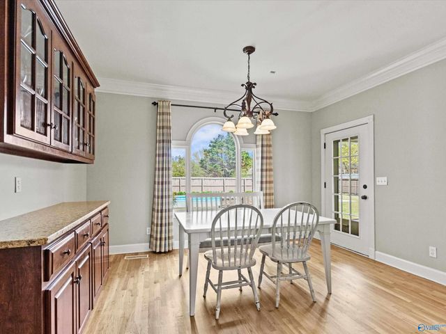 1705 East Forrest Street, Athens, AL 35613