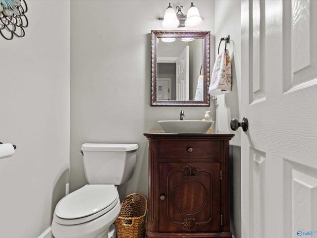 1705 East Forrest Street, Athens, AL 35613