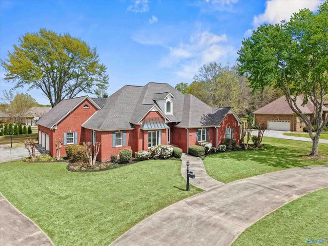 1705 East Forrest Street, Athens, AL 35613