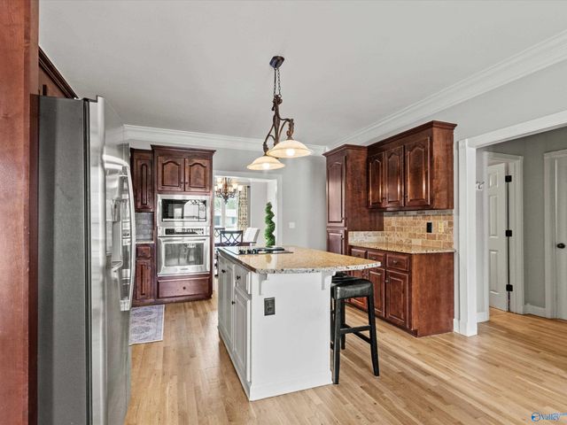 1705 East Forrest Street, Athens, AL 35613