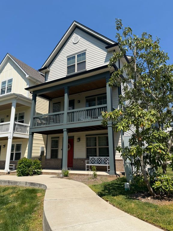 500 Broussard Blvd, Nashville, TN 37221