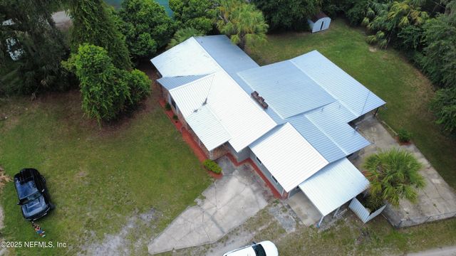 4044 SILVER LAKE Drive, Palatka, FL 32177