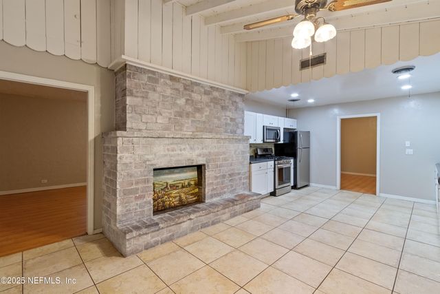 4044 SILVER LAKE Drive, Palatka, FL 32177