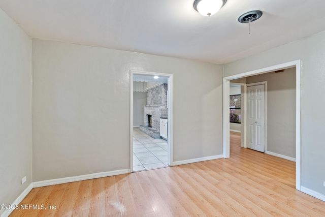4044 SILVER LAKE Drive, Palatka, FL 32177