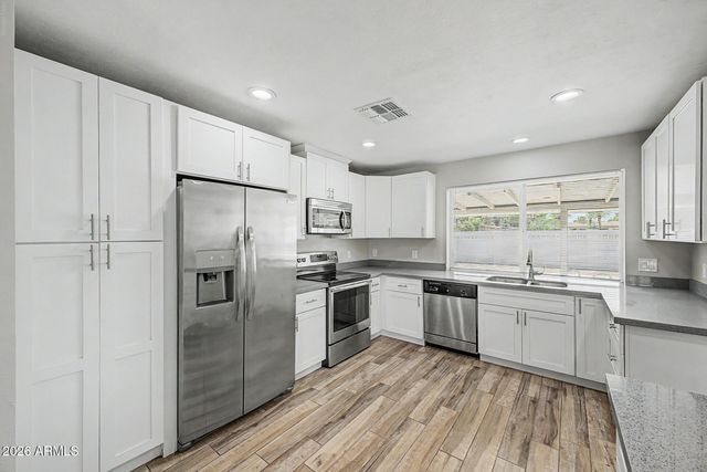 7453 E ALMERIA Road, Scottsdale, AZ 85257