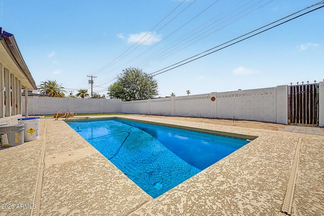 7453 E ALMERIA Road, Scottsdale, AZ 85257