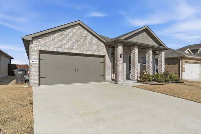 9620 Olanta Trail, Fort Worth, TX 76108