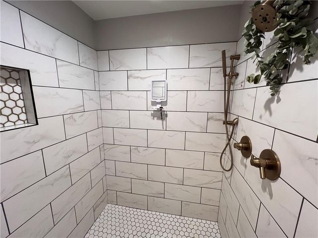 123 Friddell Road, Jackson, GA 30233