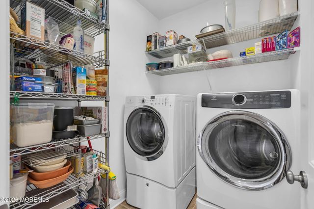 128 Anita Drive, Manahawkin, NJ 08050