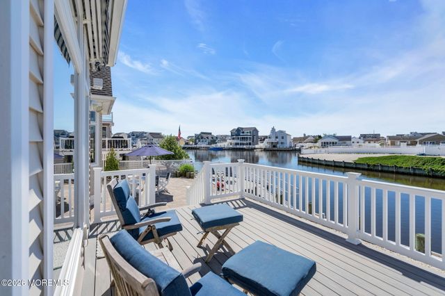 128 Anita Drive, Manahawkin, NJ 08050