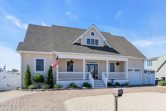 128 Anita Drive, Manahawkin, NJ 08050
