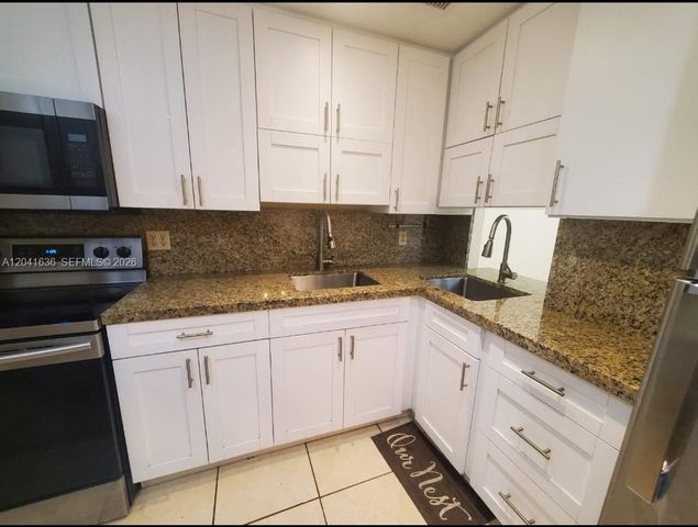 920 NE 169th Street 617, North Miami Beach, FL 33162