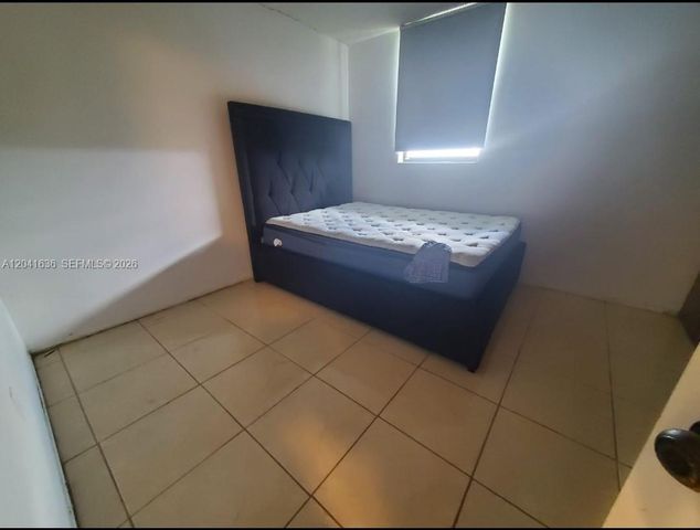 920 NE 169th Street 617, North Miami Beach, FL 33162