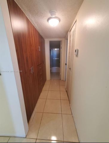 920 NE 169th Street 617, North Miami Beach, FL 33162