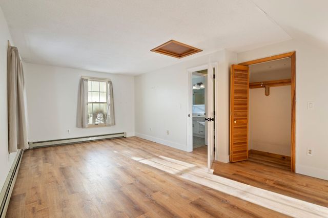 25 Leathers Lane, Dover, NH 03820