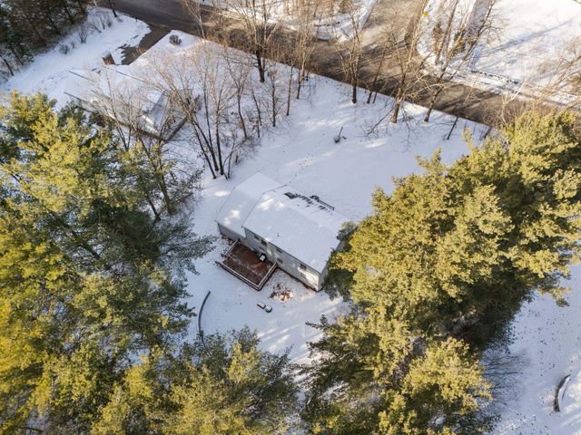 25 Leathers Lane, Dover, NH 03820