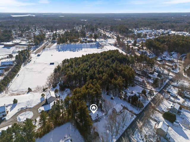 25 Leathers Lane, Dover, NH 03820