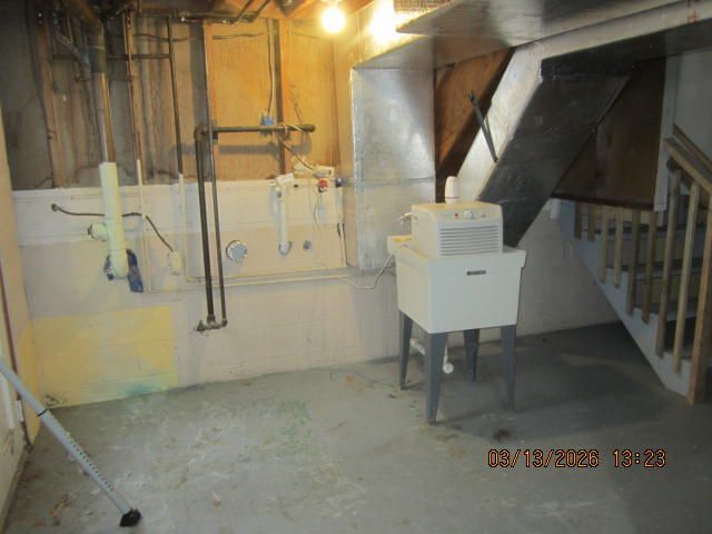 7656 Lucille Drive, Lambertville, MI 48144