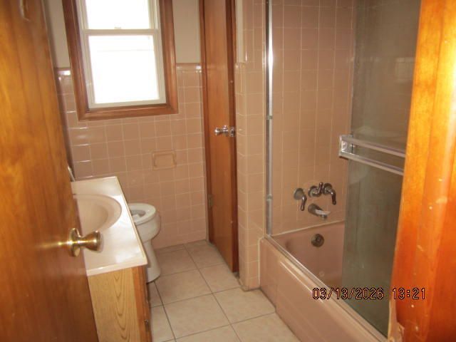 7656 Lucille Drive, Lambertville, MI 48144