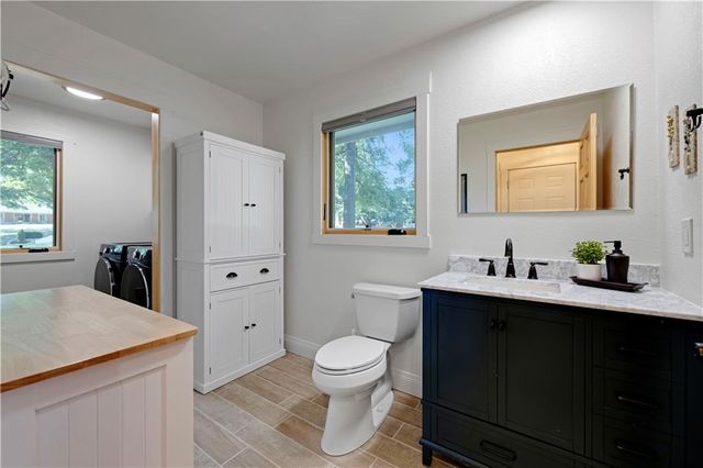 12001 W 150th Circle, Olathe, KS 66062