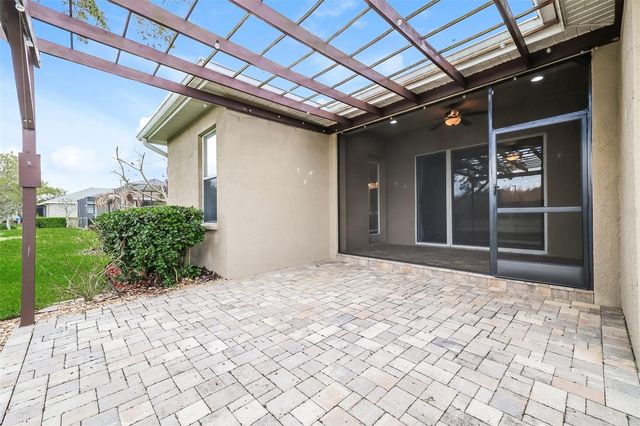 8214 LAGERFELD DRIVE, Land O Lakes, FL 34637