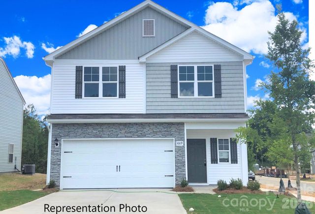 206 Roxanna Court, Shelby, NC 28152