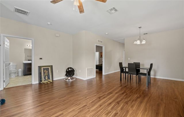 2025 Islla Dr, Corpus Christi, TX 78416
