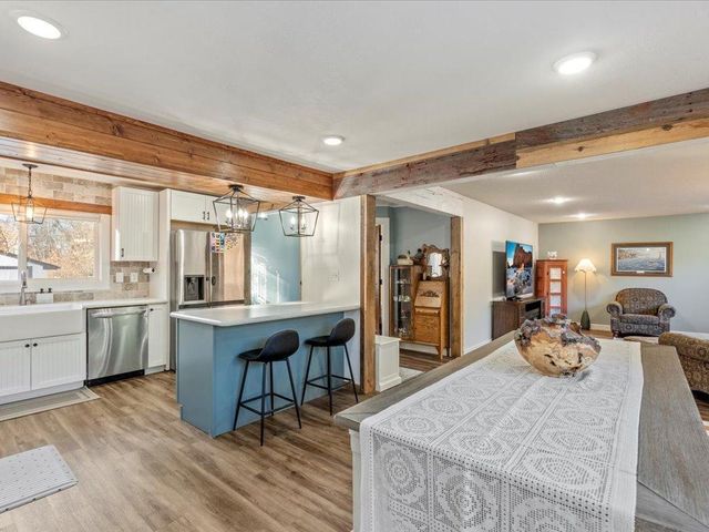 5335 Pine Beach Road, Brainerd, MN 56401