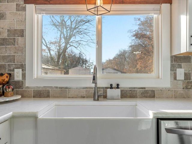 5335 Pine Beach Road, Brainerd, MN 56401