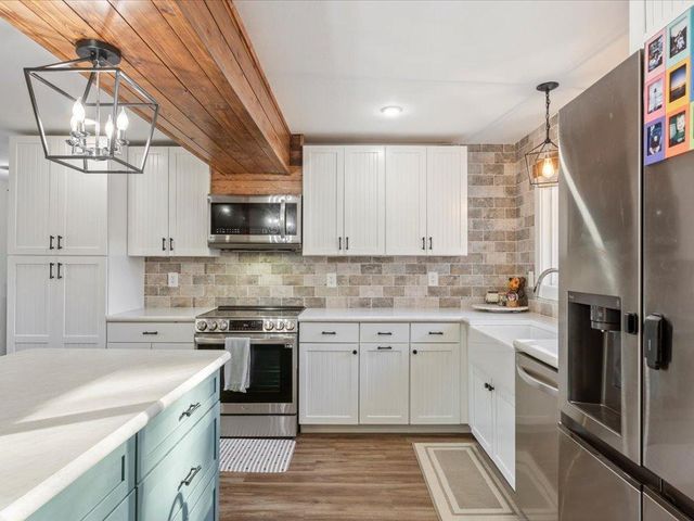 5335 Pine Beach Road, Brainerd, MN 56401