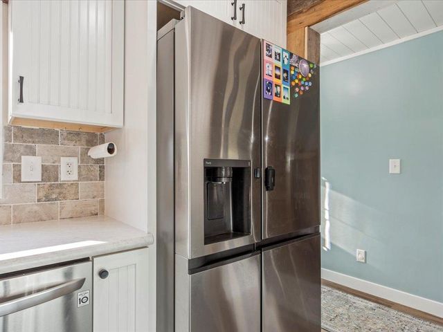 5335 Pine Beach Road, Brainerd, MN 56401