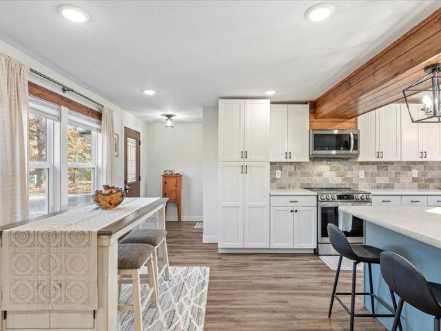 5335 Pine Beach Road, Brainerd, MN 56401