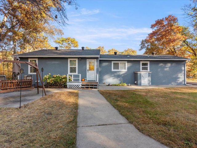 5335 Pine Beach Road, Brainerd, MN 56401