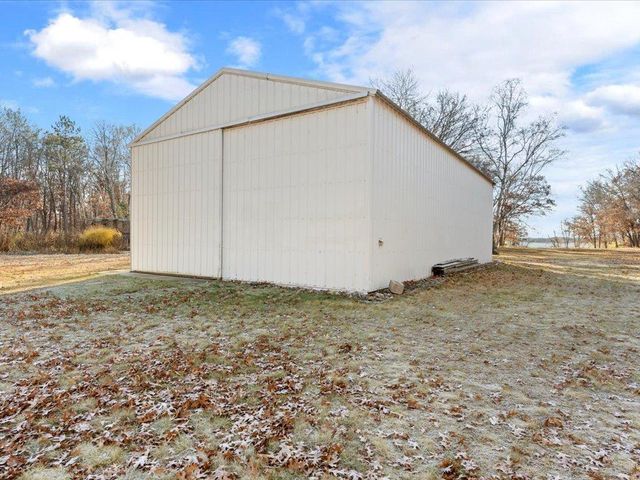 5335 Pine Beach Road, Brainerd, MN 56401