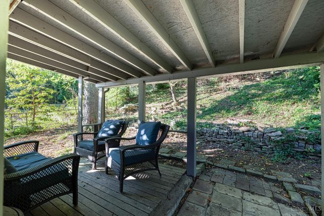 3320 Freddie, Cincinnati, OH 45205