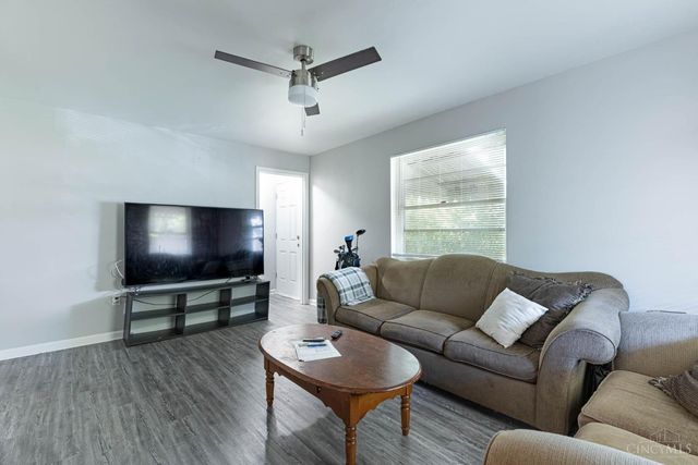 3320 Freddie, Cincinnati, OH 45205