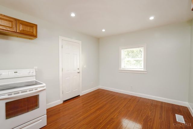 2045 First Avenue, Springfield Twp., OH 45224