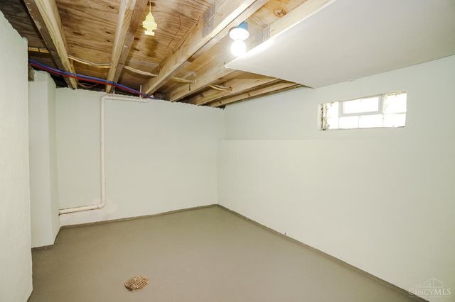 2045 First Avenue, Springfield Twp., OH 45224