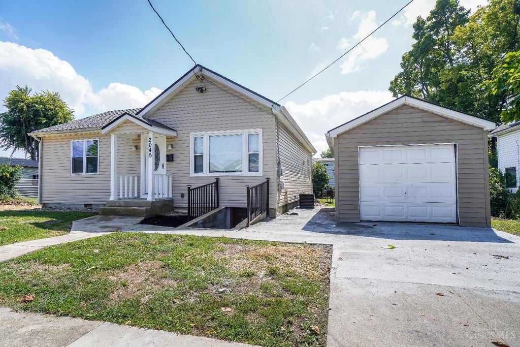 2045 First Avenue, Springfield Twp., OH 45224