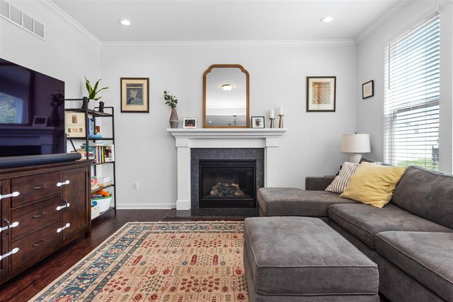 297 Springview Street, Ann Arbor, MI 48103