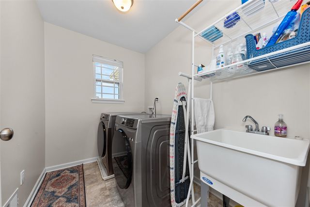 297 Springview Street, Ann Arbor, MI 48103