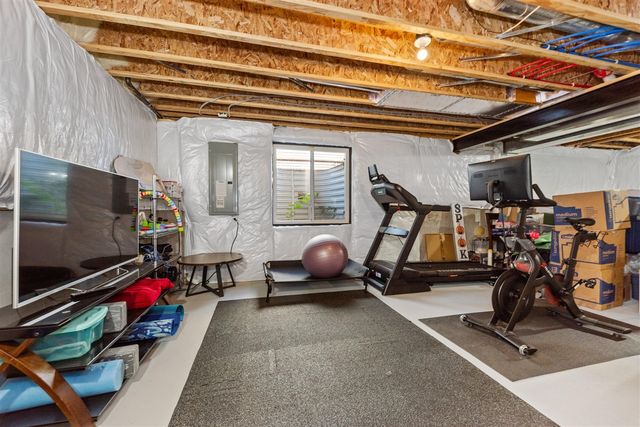 297 Springview Street, Ann Arbor, MI 48103