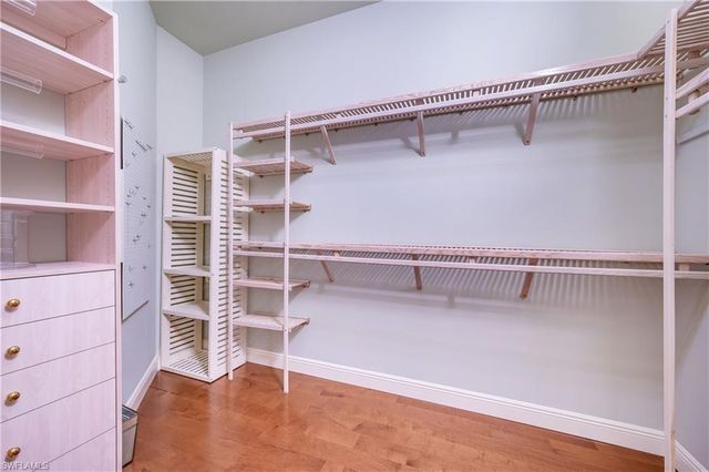7657 Mulberry LN, Naples, FL 34114