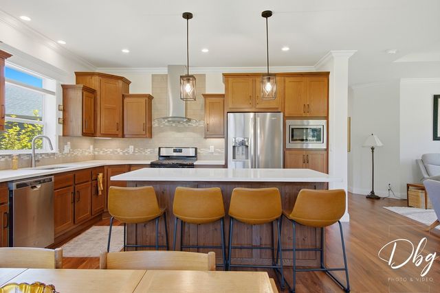 1512 Concord Circle, Grayslake, IL 60030